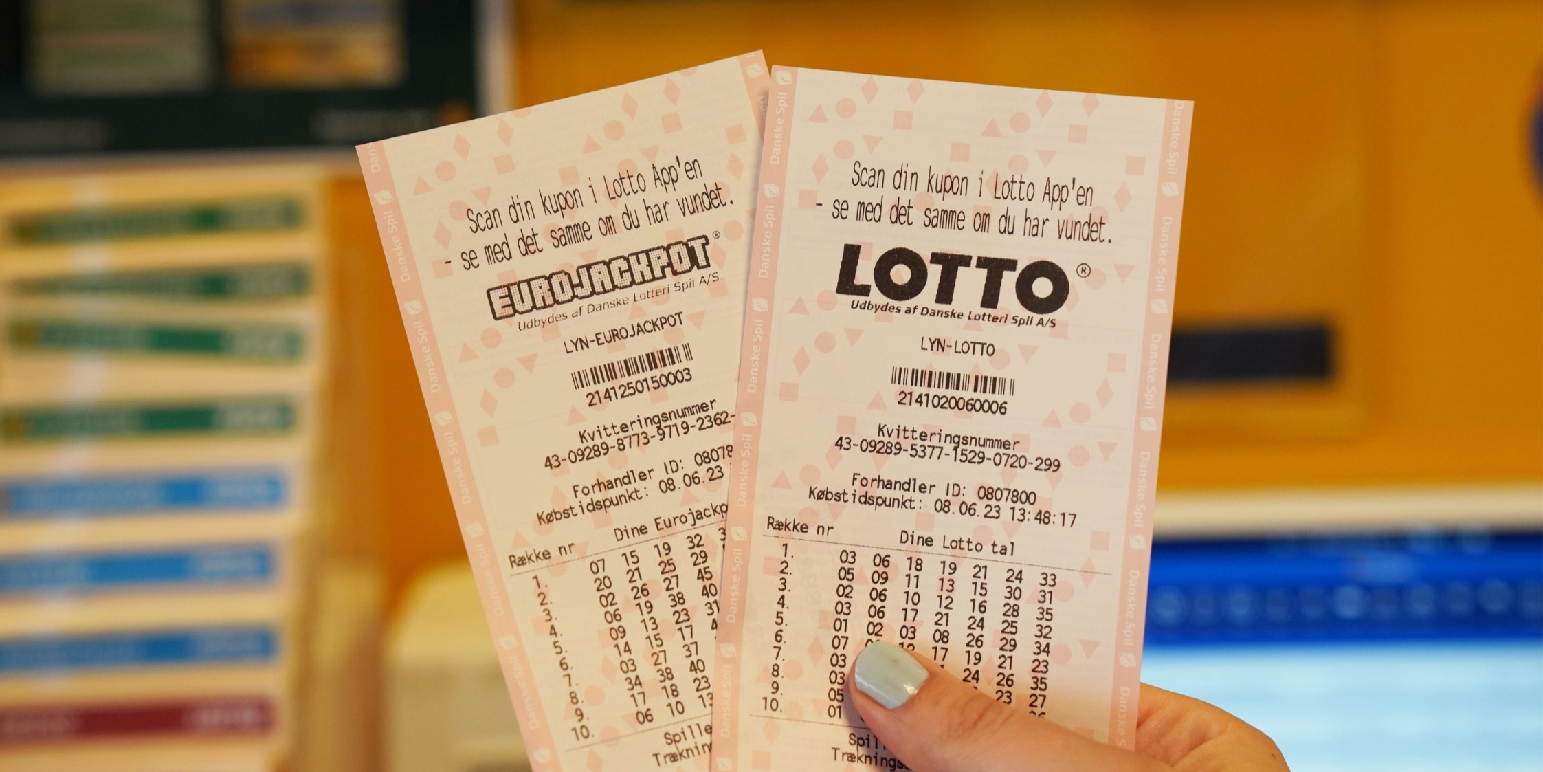 Dobbelt-miraklet i Aarhus: 2 næsten-naboer vandt i Lotto på 24 timer
