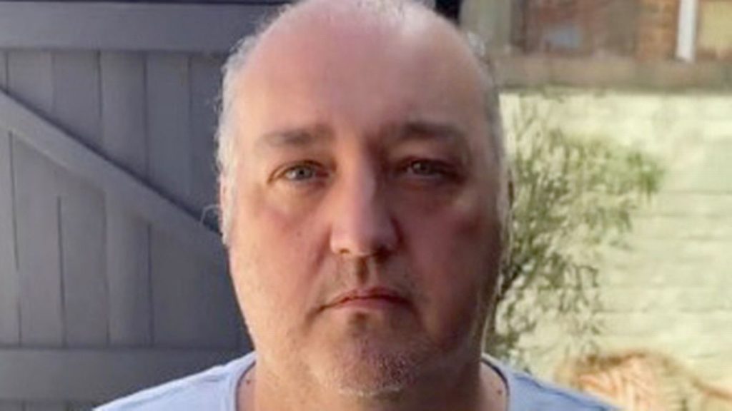 “Jeg føler mig 20 år yngre”: Mand i tårer efter vild forvandling