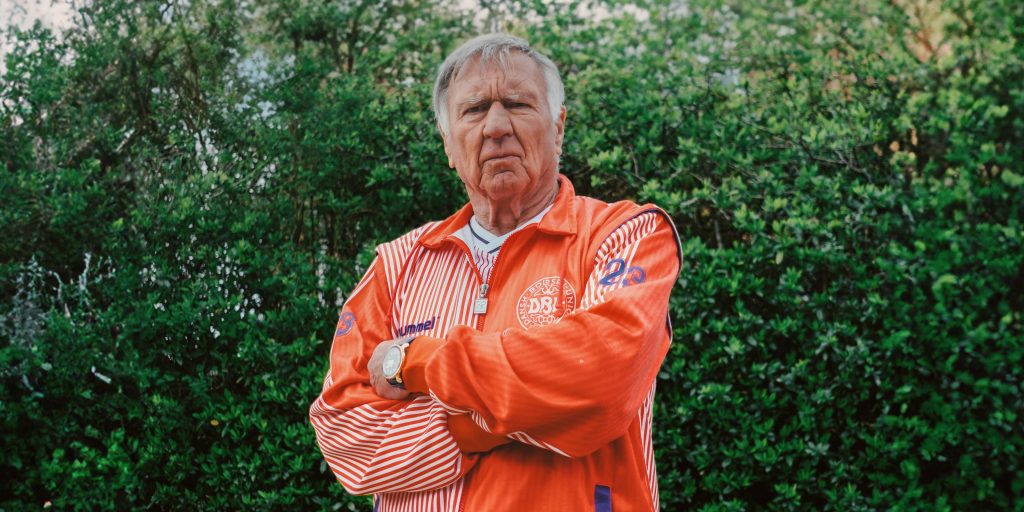 Kan du kende trøjen? Sepp Piontek er tilbage