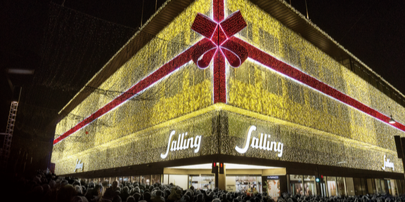 Datoen er klar: Her tændes Salings julelys med koncert af dansk stjerne