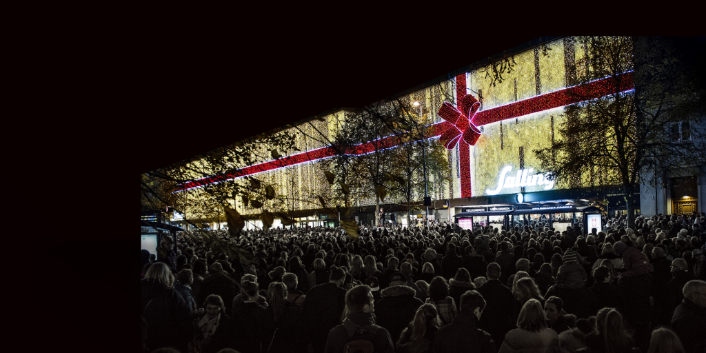 Traditionen er tilbage: Her kan du se Sallings julelys blive tændt