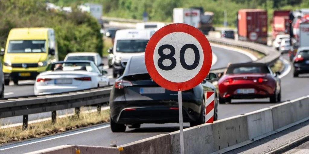 Intet vejarbejde: Derfor er motorvej ramt af 80 km/t de næste 2 måneder