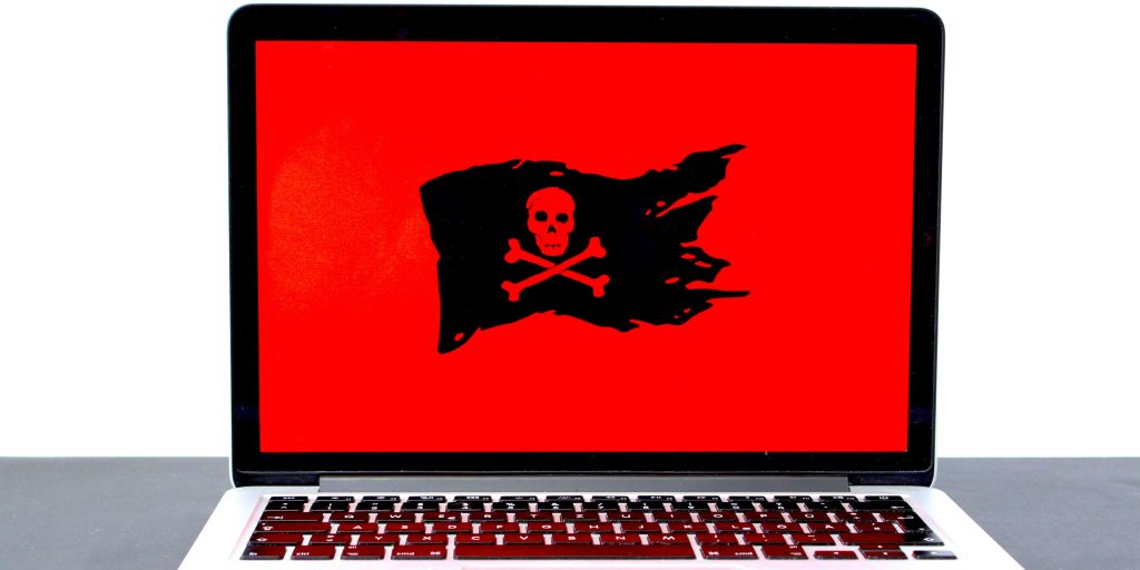 It-svindelordborg: Ved du, hvad smishing, social engineering og vishing betyder?