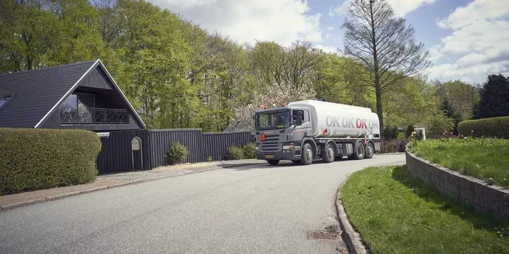 OK efterlyser 40 kunder: Diesel kom i benzintank på tankstation