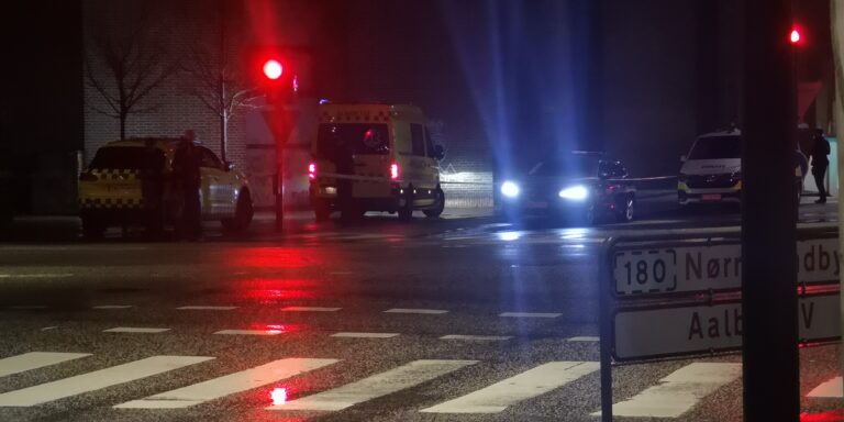 Mand fundet død i Aalborg: tre personer sigtes for drab