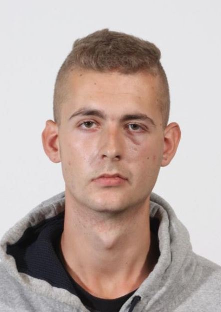 28-årig efterlyses for drabsforsøg