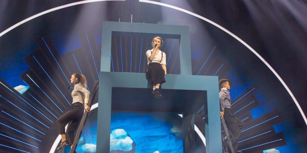 Her er værterne til Dansk Melodi Grand Prix 2023