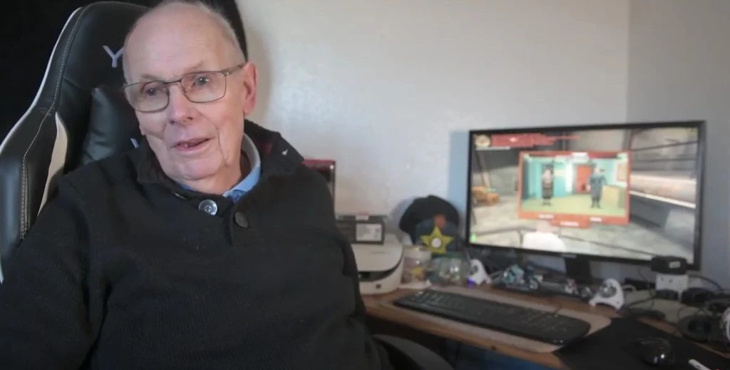 81-årige David vil være professionel gamer: Jeg har øvet mig i 50 år