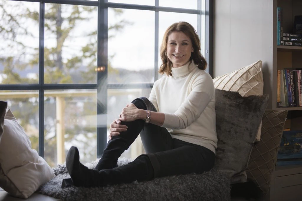Ugens bog: Når spænding og relationsdrama går hånd i hånd
