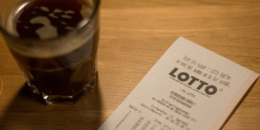 ”Der var alt for mange cifre på kontoen”: Vandt 1.000.000 i Lotto midt i arbejdstiden