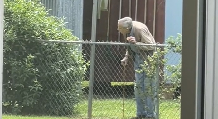 94-årige Bill havde en helt særlig rutine: Den varmer selv de koldeste hjerter