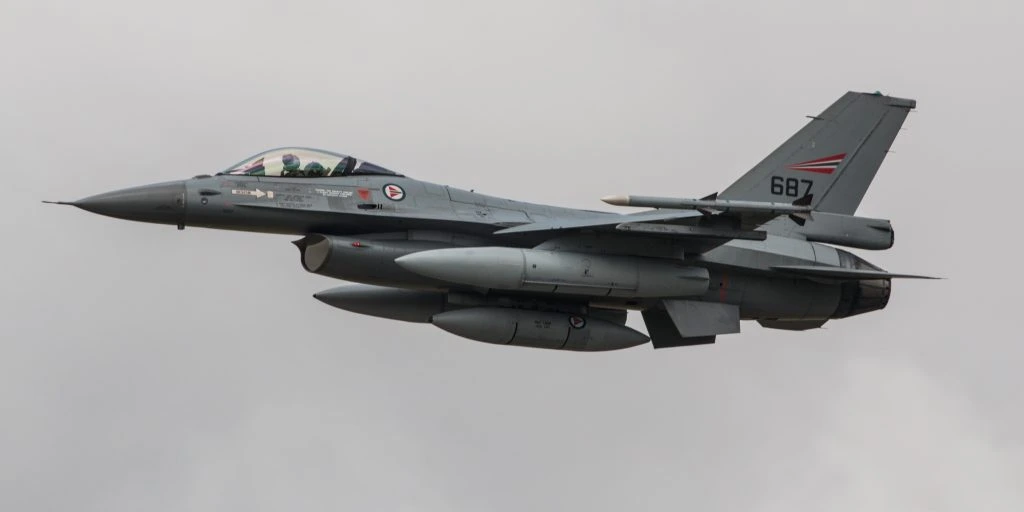 Danske F-16 på vej til Ukraine – nu reagerer Rusland, og de er svært utilfredse