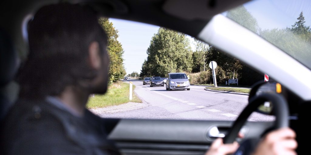 Få hurtige advarsler om ”uheld forude”, mens du sidder bag rattet – kæmpe nyhed til danske bilister