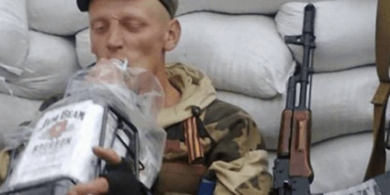 Ukrainske civiles nye trick: Bagte forgiftede kager til russiske soldater