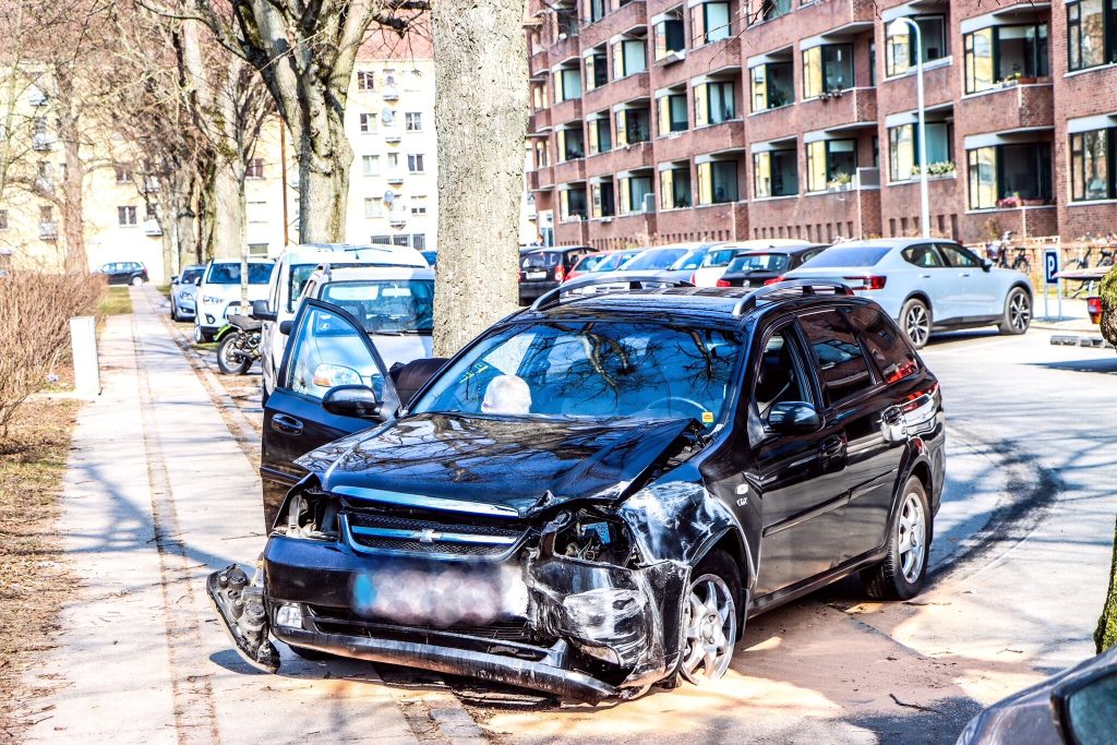 Kørte galt og stak af på Frederiksberg