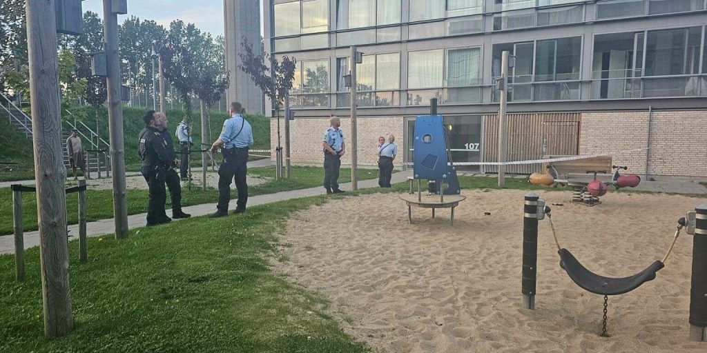 Nu afslører politiet årsag til stor afspærring søndag aften