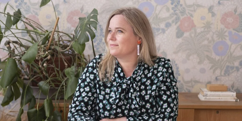 Hun skal tegne årets Julemærke