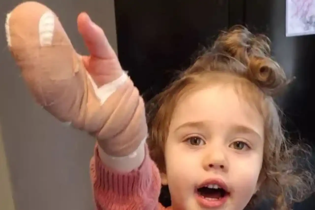 Traumatiseret treårig mister finger i butik og den er stadig ikke fundet