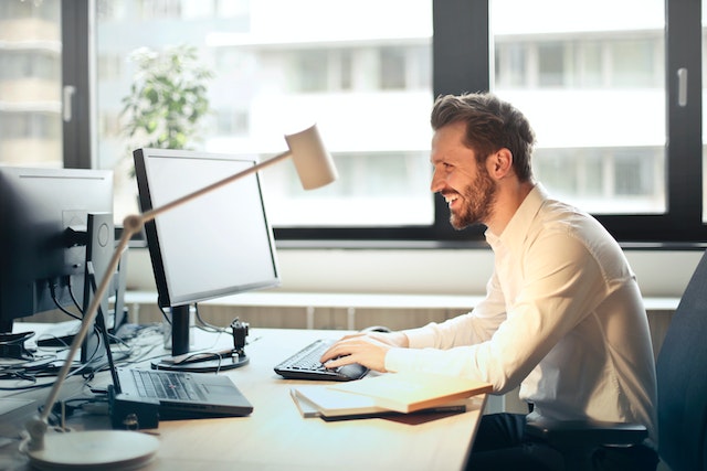 Få en velfungerende online forretning med lead generering