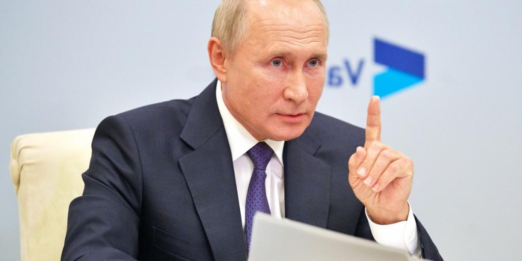Putins geni-streg: Nu kommer den russiske bedstefar-hær