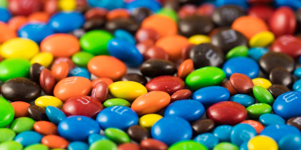 Alle elsker M&M’s – men ved du, hvad M’erne står for?