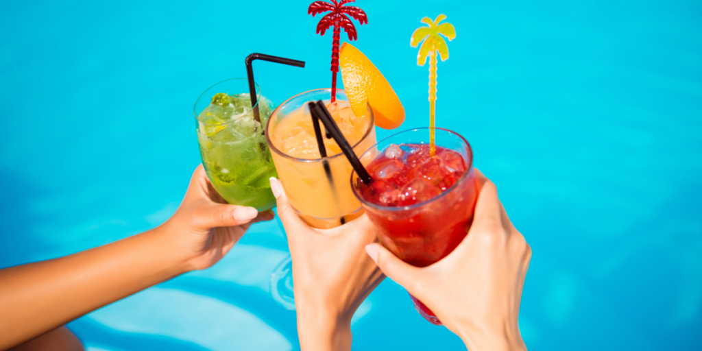 Klar til de lange aftener? 3 lette og lækre drinks, der passer perfekt sommeren