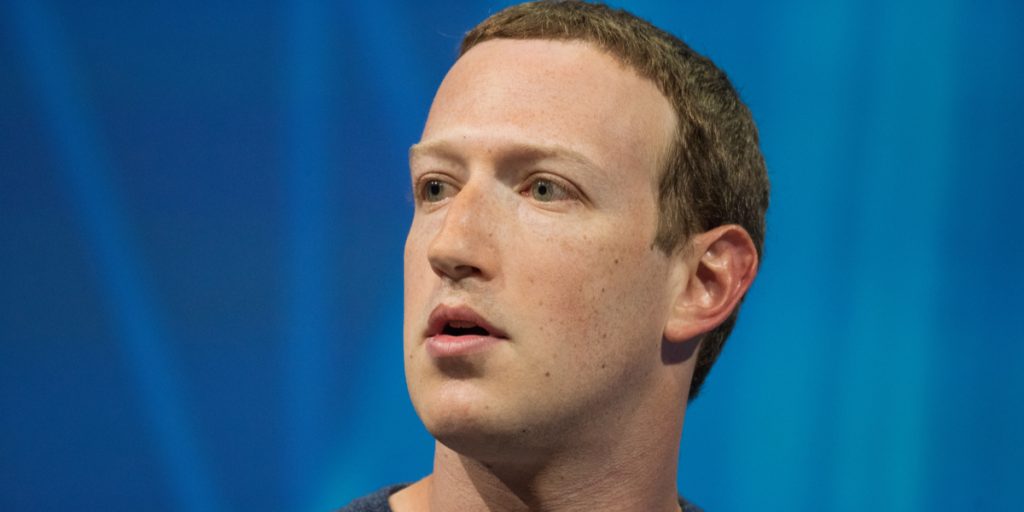 Mark Zuckerberg til grin efter grim selfie
