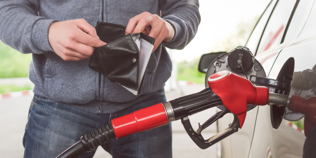 Snart bliver benzin og diesel dyrere: Her sker det