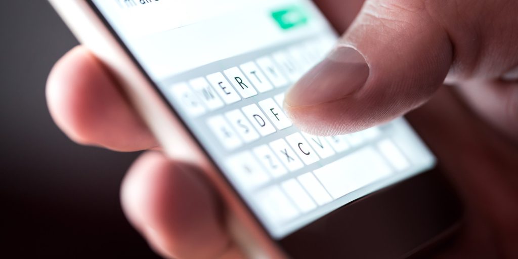 Blev sendt for 31 år siden: Det stod der i verdens første SMS