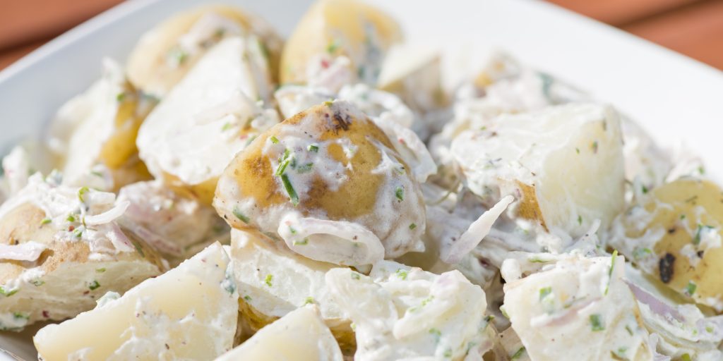 Den perfekte kartoffelsalat: 6 tips til at gøre den til middagens højdepunkt