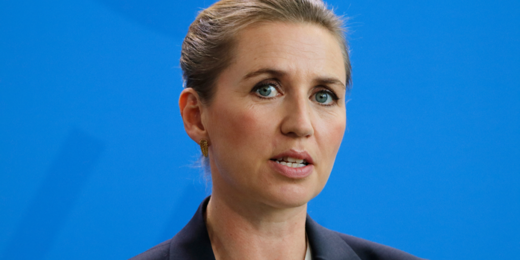 Mette Frederiksen: Fjerde coronavaccine til alle over 50