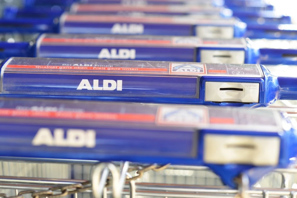 Rasende kunde påpeger fejl i selvbetjeningskasserne hos Aldi