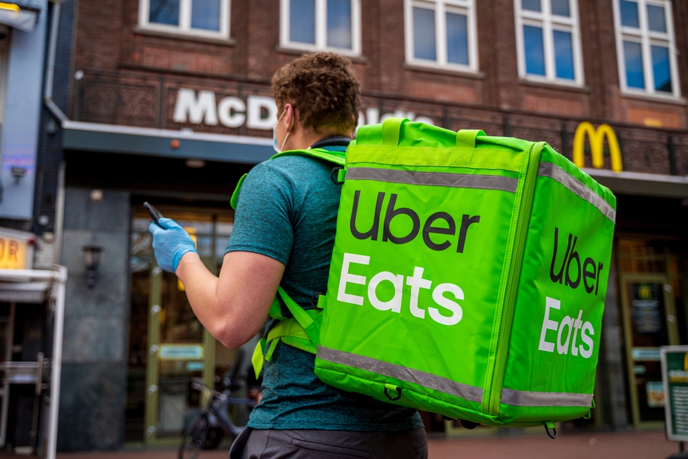 Smugler bestilte take-away: Så dukker politiet op i stedet