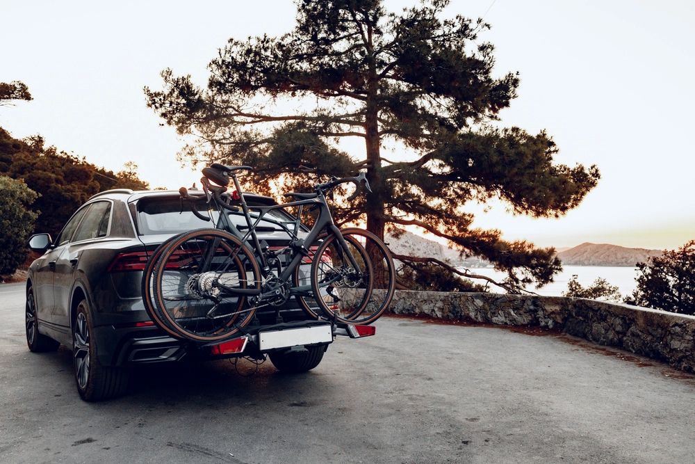 Har du styr på reglerne om lygtebom til bilen? Ellers kan det koste dig bøde på 1000 kroner