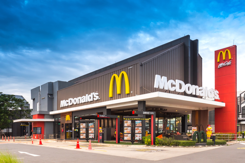 Forældre sagsøger McDonald’s efter at deres barn fik andengradsforbrændinger fra en chicken nugget