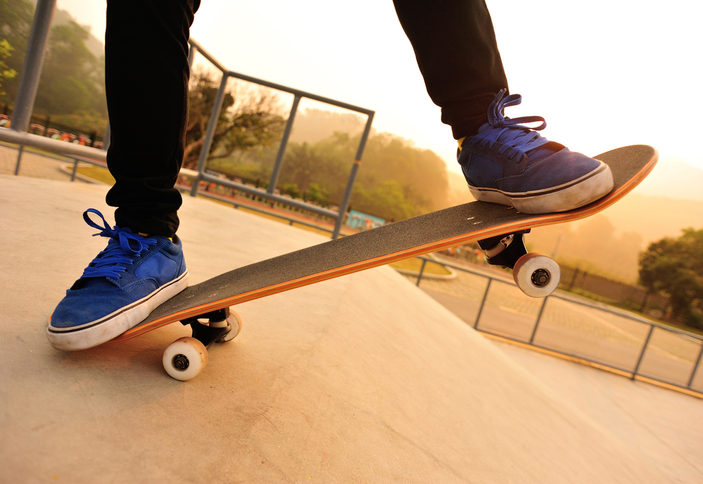 Mand vælger at få sit skateboard vurderet: Taber næse og mund da han hører prisen