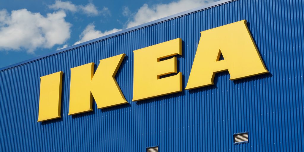 IKEA går mod strømmen: Tidobler priserne på disse varer til Black Friday