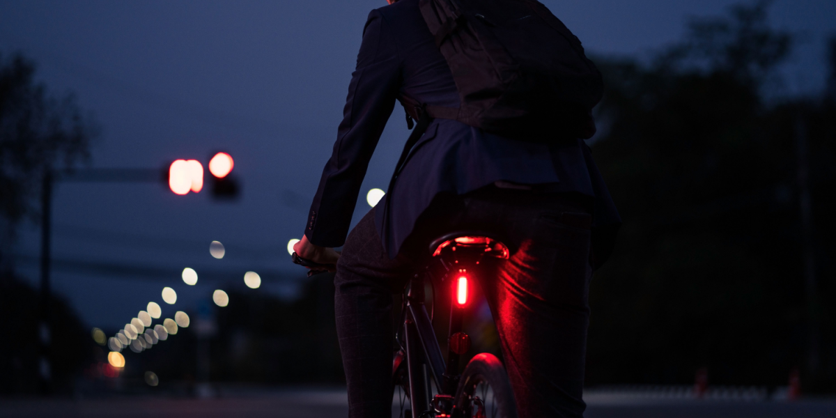 Giver 700 kroner i bøde: Hver anden kender ikke reglerne for lys på cyklen