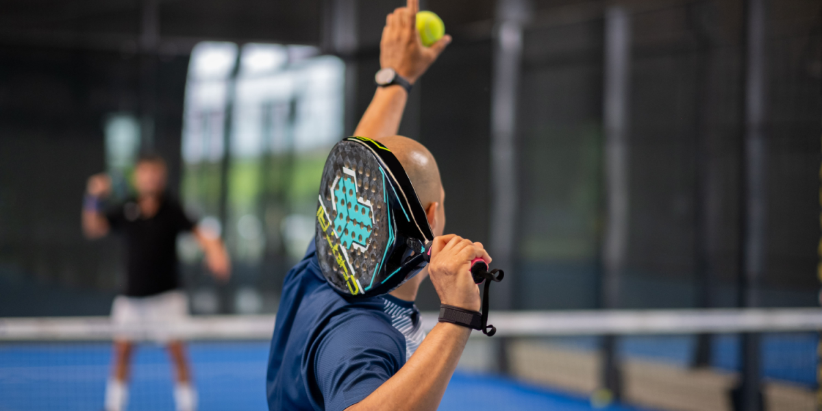 Padel har taget Danmark med storm: Nu lukker stor spiller på markedet