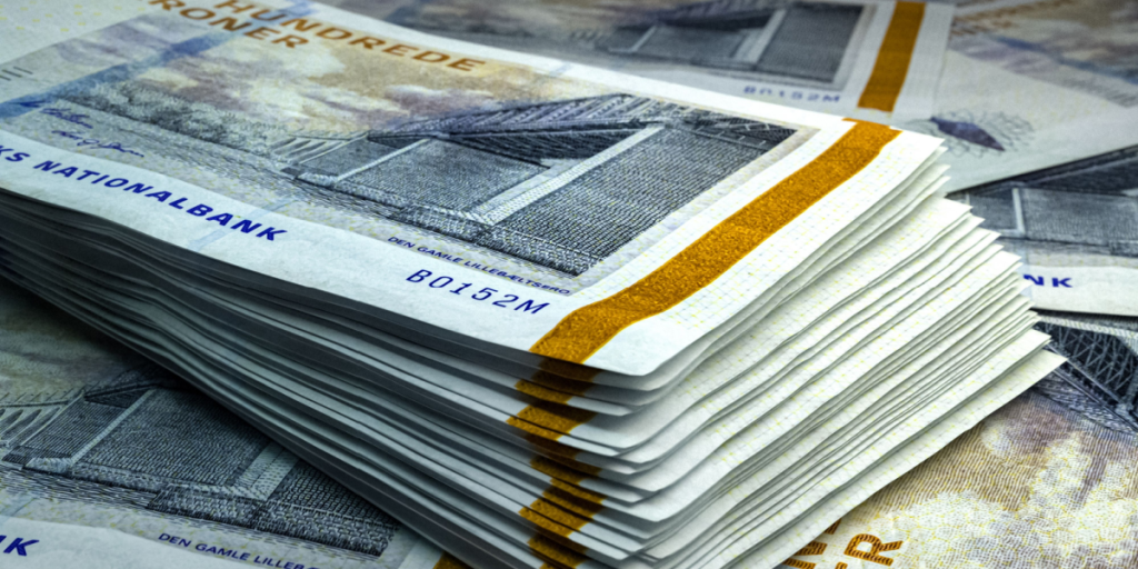 Sort på hvidt: Så meget er lønningerne steget i 2023