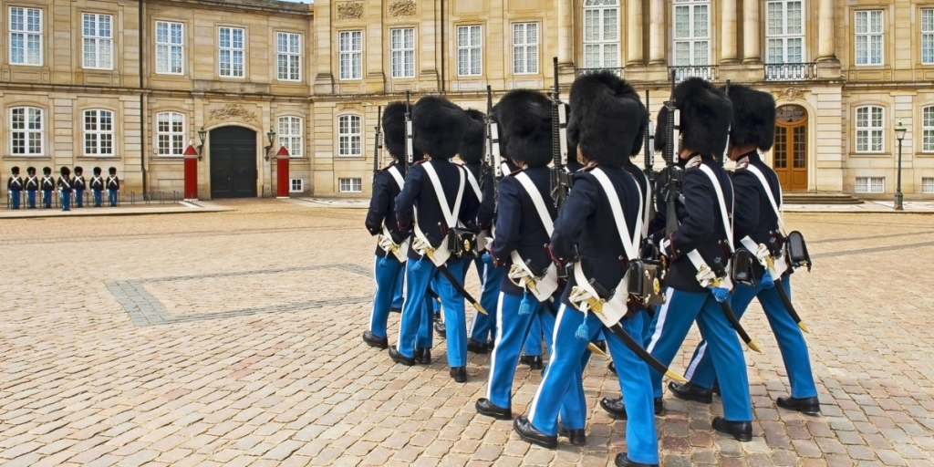Slut med historisk højdekrav – Forsvaret laver ændringer