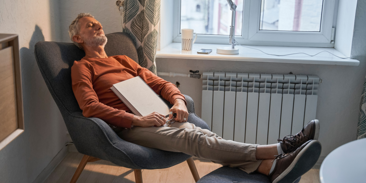 10 minutter giver timers energi – læge afslører den bedste teknik til powernap