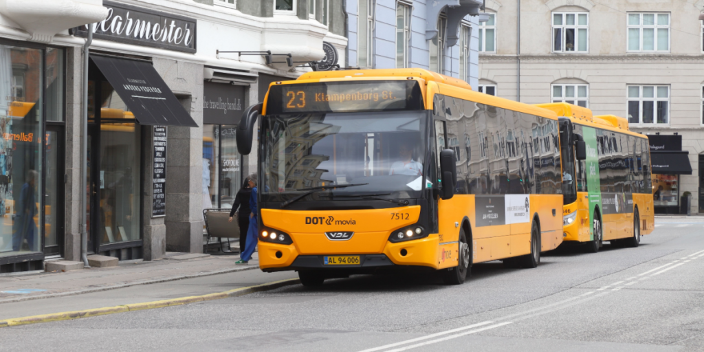 Så langt skal du faktisk holde fra et busstop