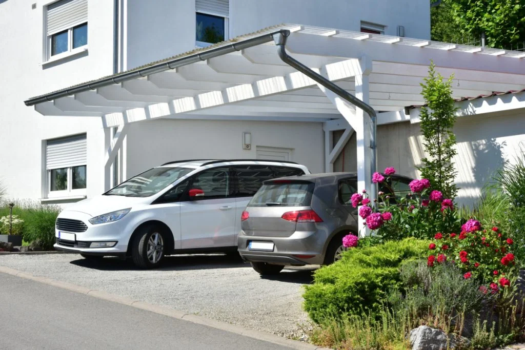Vred nabo kalder det røveri: “Jeg tilbød bare, at han kunne leje vores ekstra parkeringsplads”