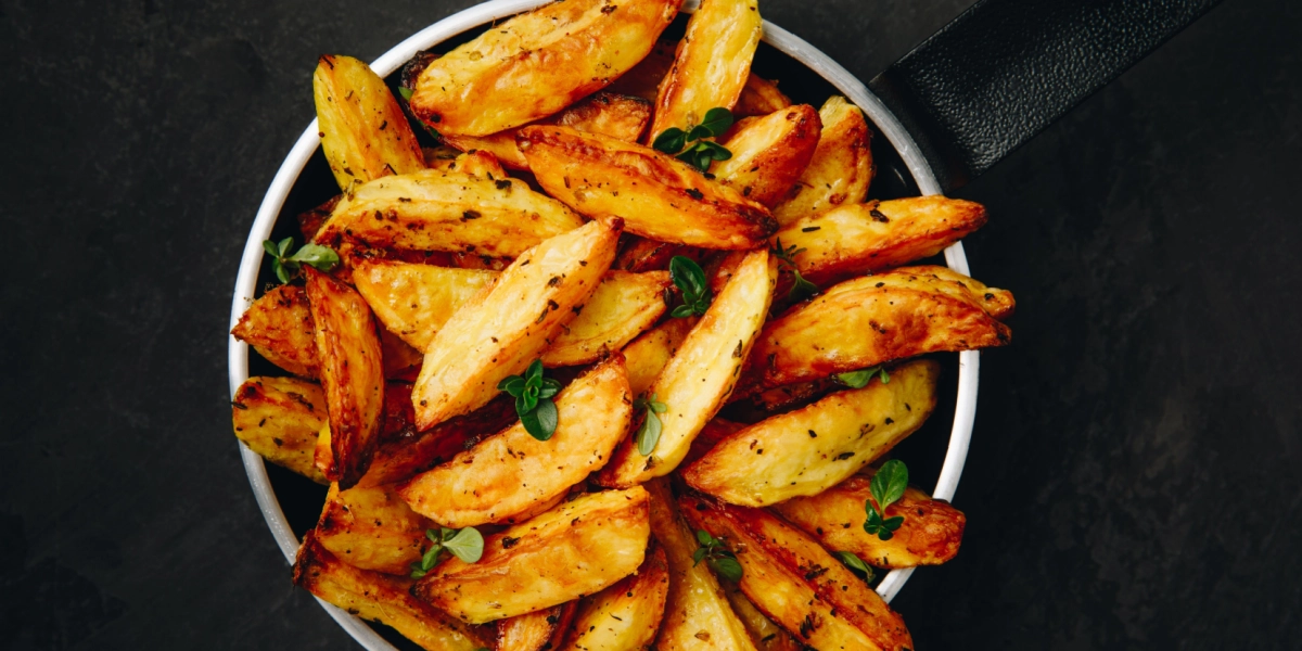 Overraskende ingrediens gør forskellen: Perfekte kartoffelbåde hver gang