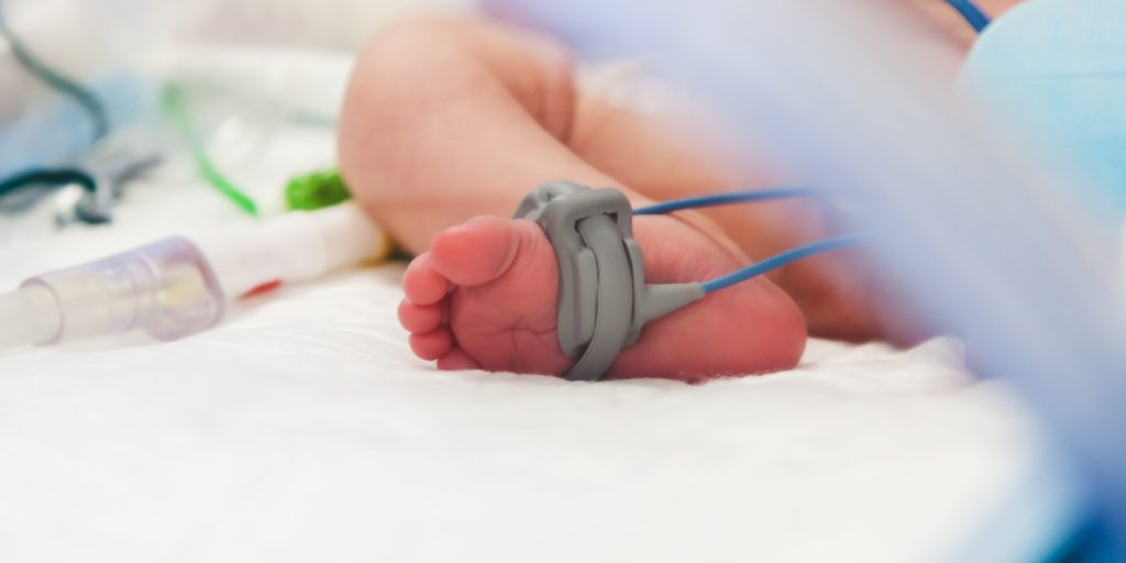 Danske børnelæger med advarsel: Babyer under 1 måned får kraniebrud af det