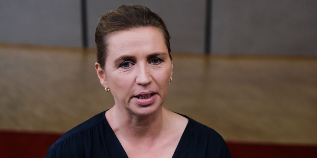 Nu giver Mette Frederiksen svar: Mister vi flere helligdage?