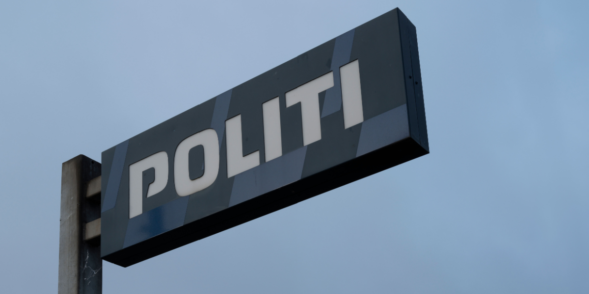 Politiet måtte affyre skud, beboere evakueret
