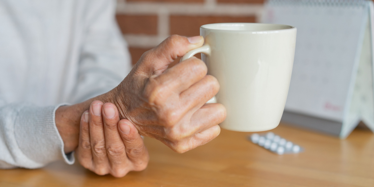 Skræmmende sammenhæng: Dette står bag eksplosiv vækst i antallet af Parkinsons-tilælde