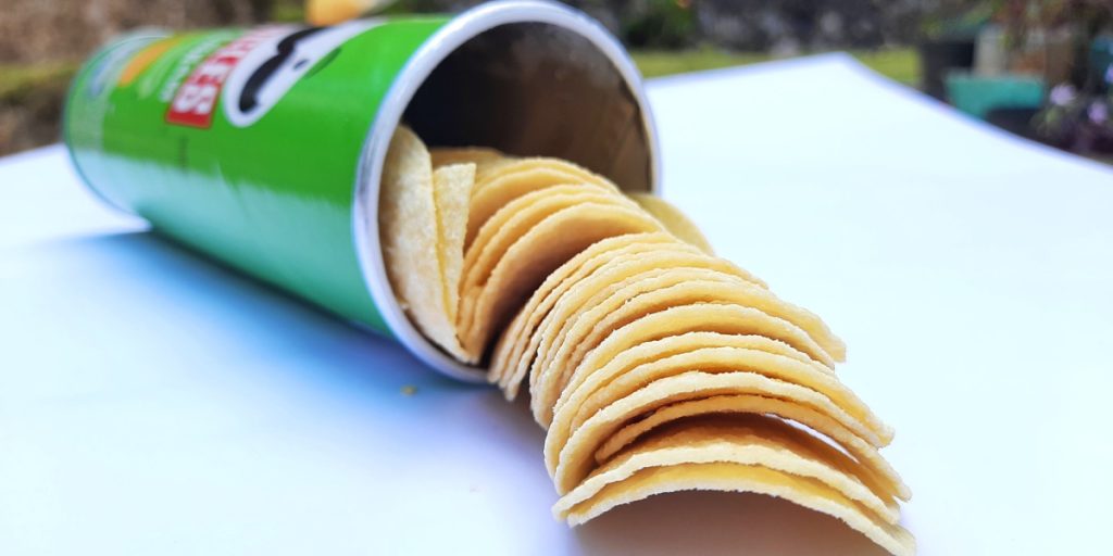 Du har spist Pringles forkert i årevis: Dette er den korrekte måde